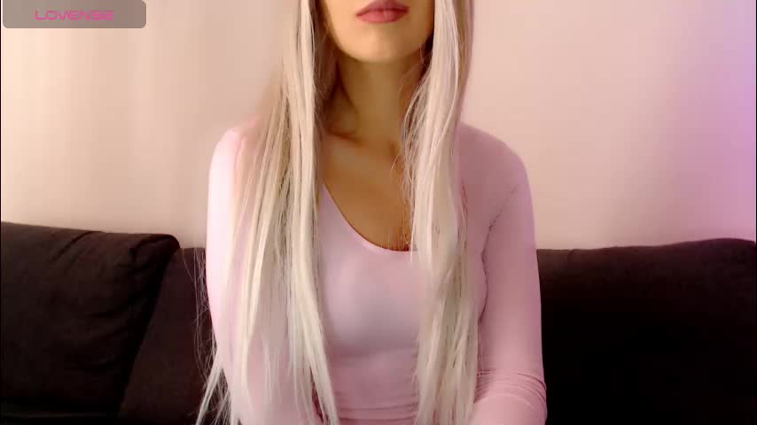 pervyblonde Live Sex December 13, 2025