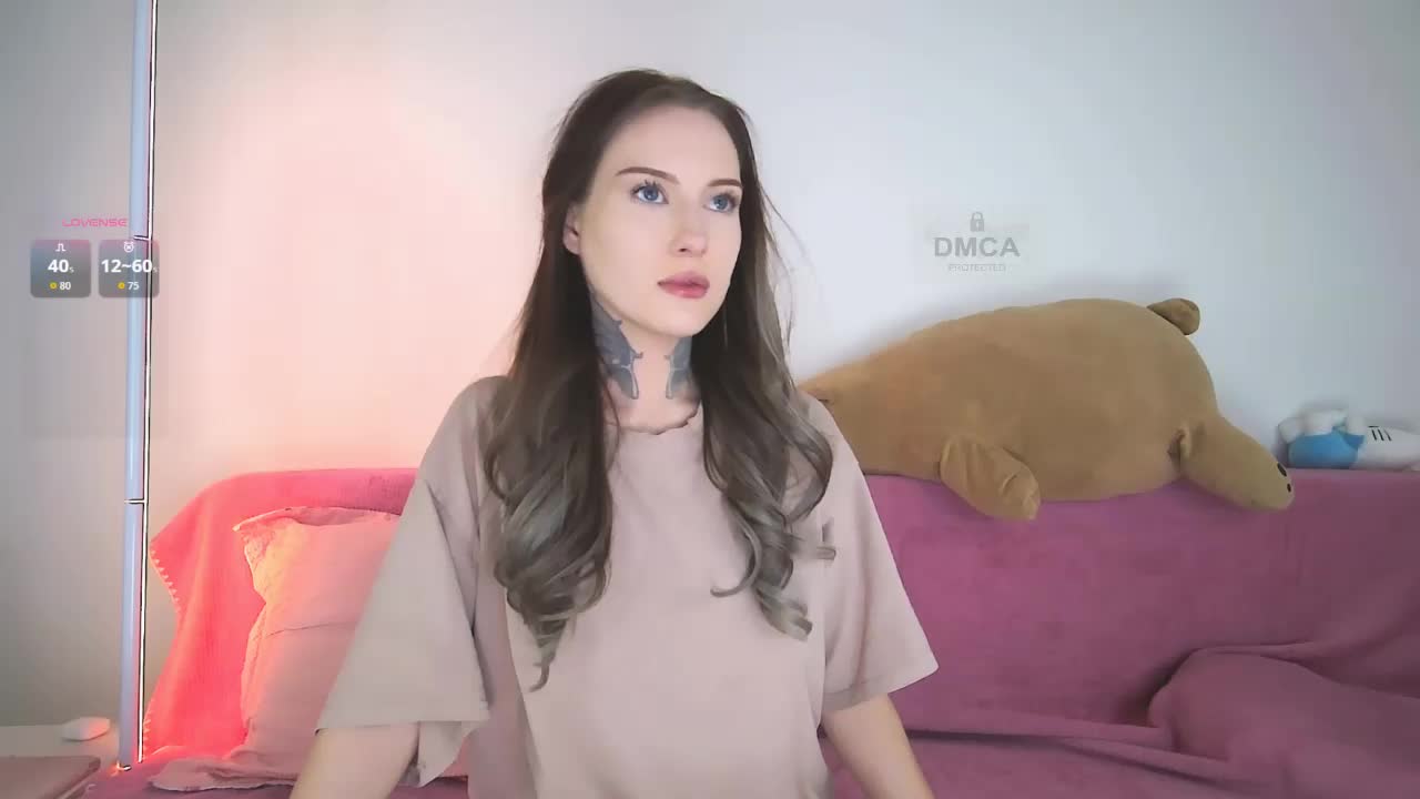 Octavia-_- Live Sex December 14, 2025