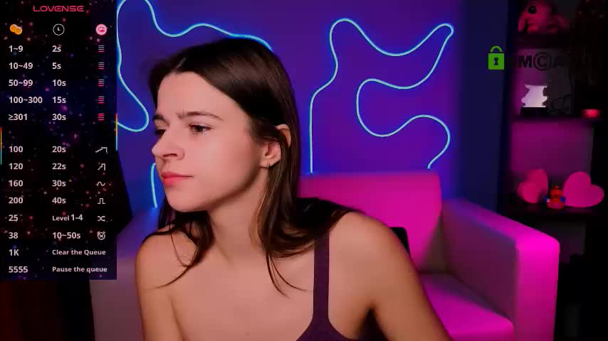 berry_alma Live Sex December 13, 2025