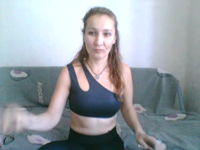 Yuliya333 Live Sex 2025.11.28