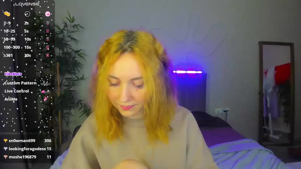 Luna-Go1d Live Sex December 13, 2025