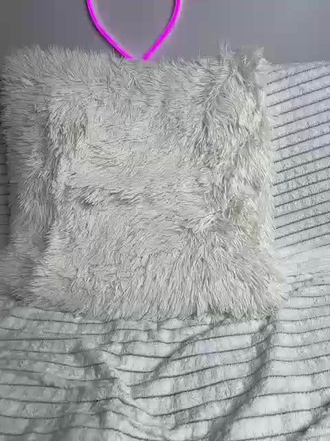 Bunnyshott Live Sex December 13, 2025