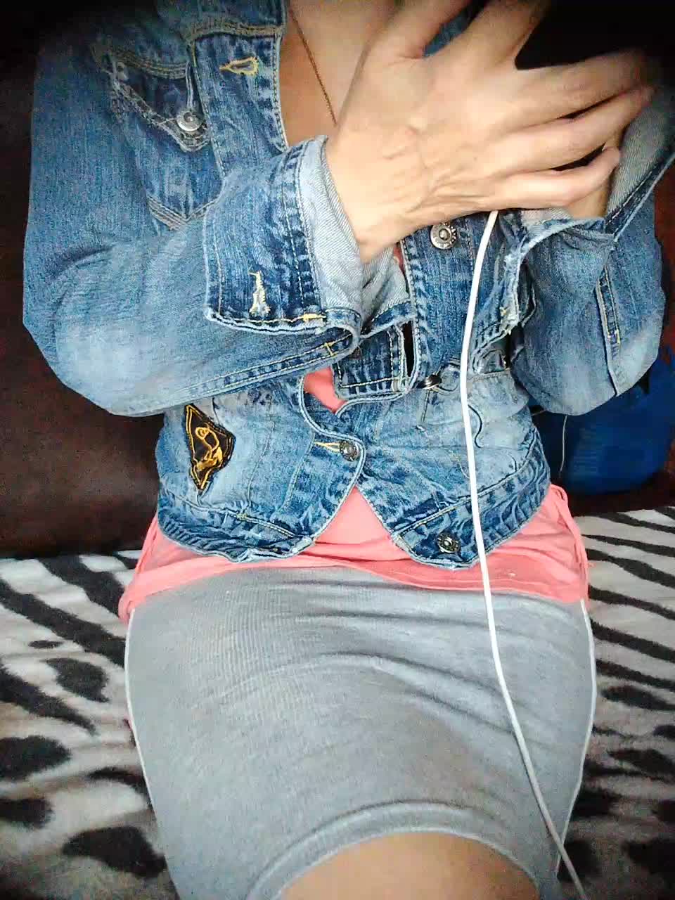 555_Shensuality_222 Live Sex December 12, 2025