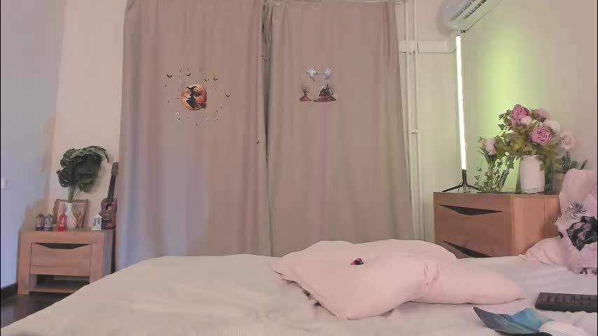 katie_ness Live Sex November 30, 2025