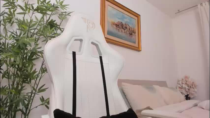 christine0990__ Live Sex November 29, 2025