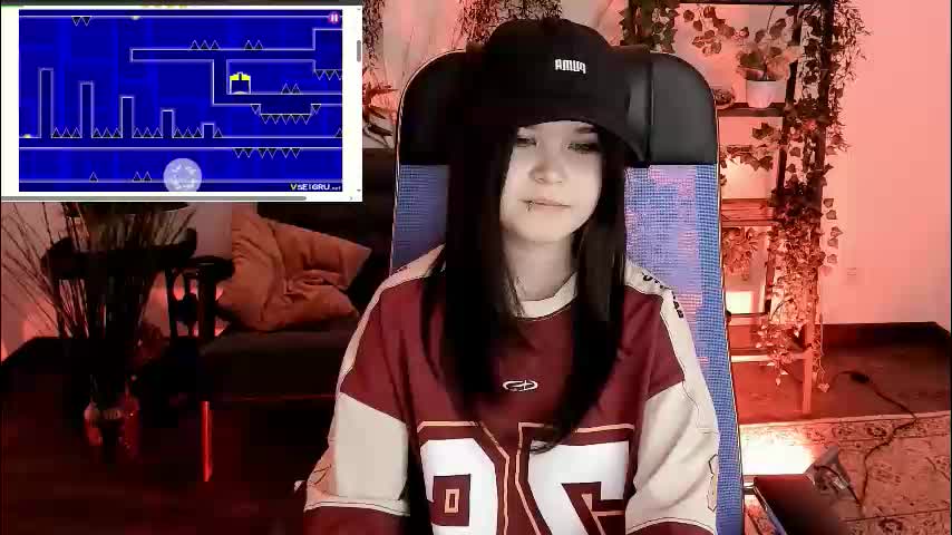 elainebeness Live Sex December 14, 2025