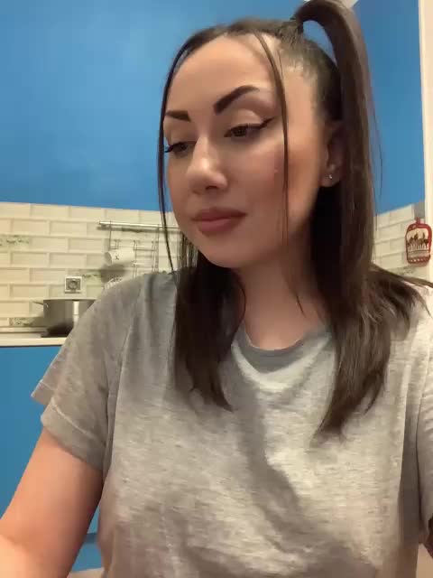 Kitana_mk Live Sex December 12, 2025