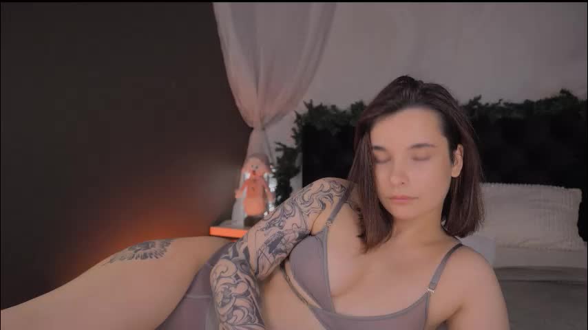 bella_alita Live Sex December 13, 2025