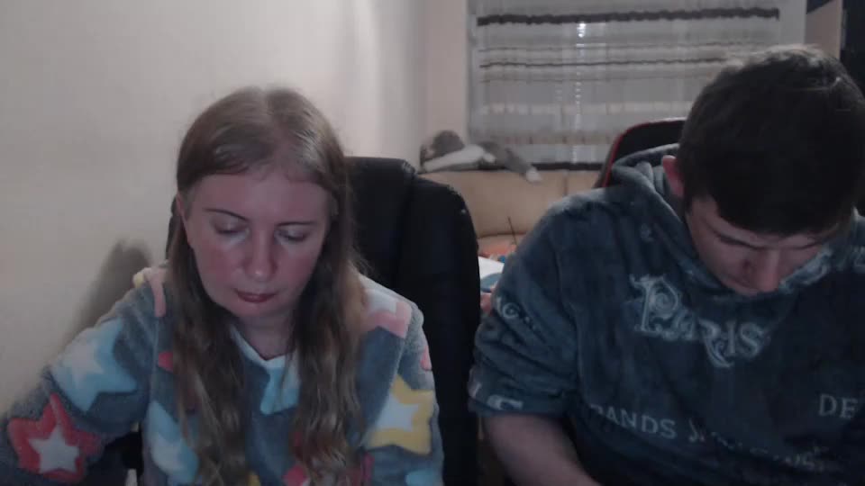 jenisandpeter Live Sex December 13, 2025