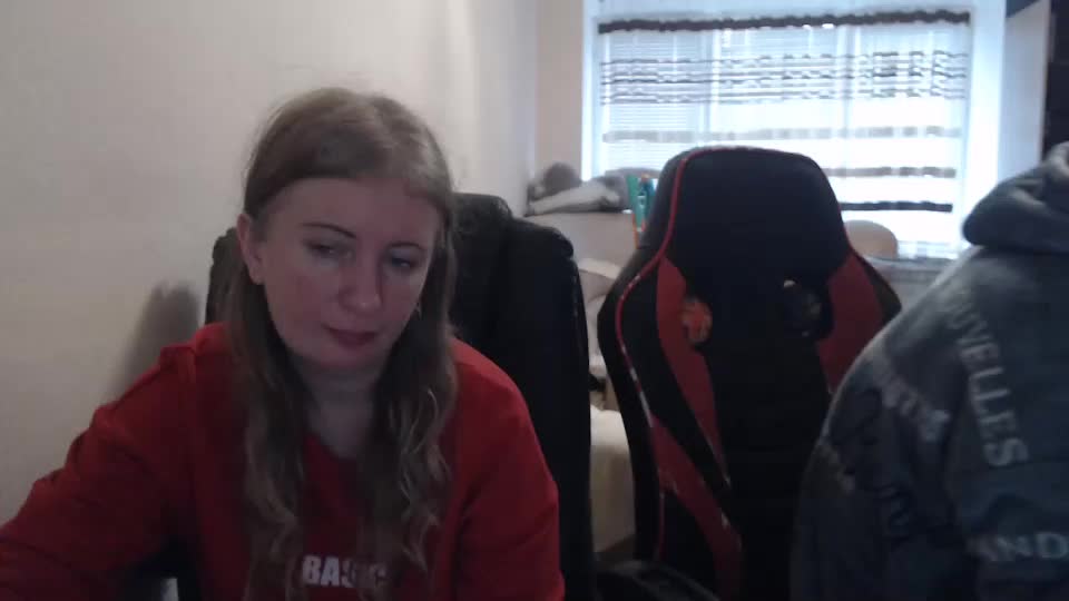 jenisandpeter Live Sex December 13, 2025