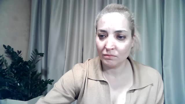 mariska-kiska Live Sex November 29, 2025