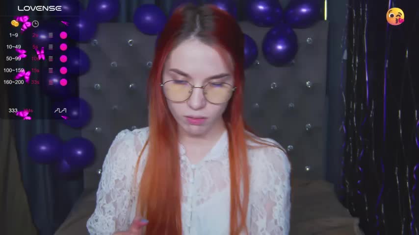 EmilyKents Live Sex December 13, 2025