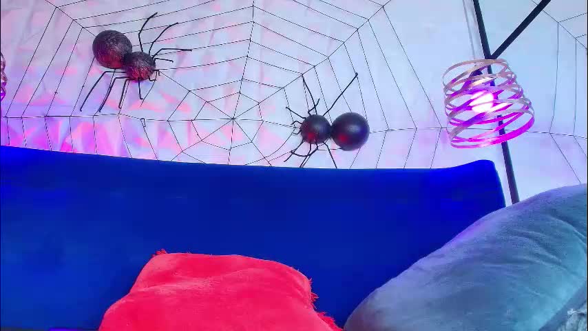 sweetie_foxxxx Live Sex December 13, 2025