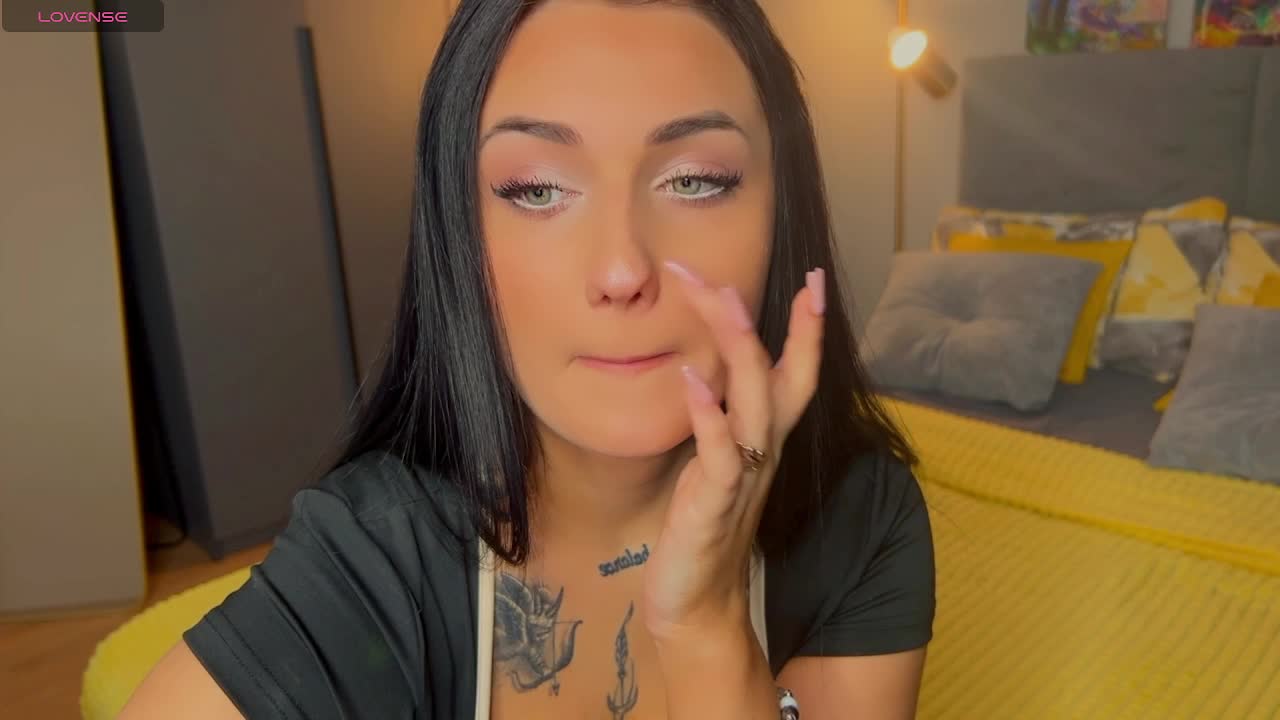 fatalefemme Live Sex December 14, 2025