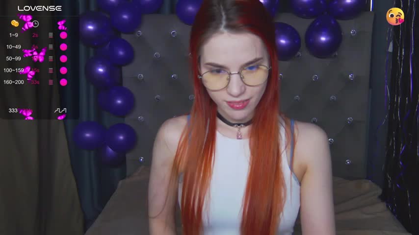 EmilyKents Live Sex December 13, 2025