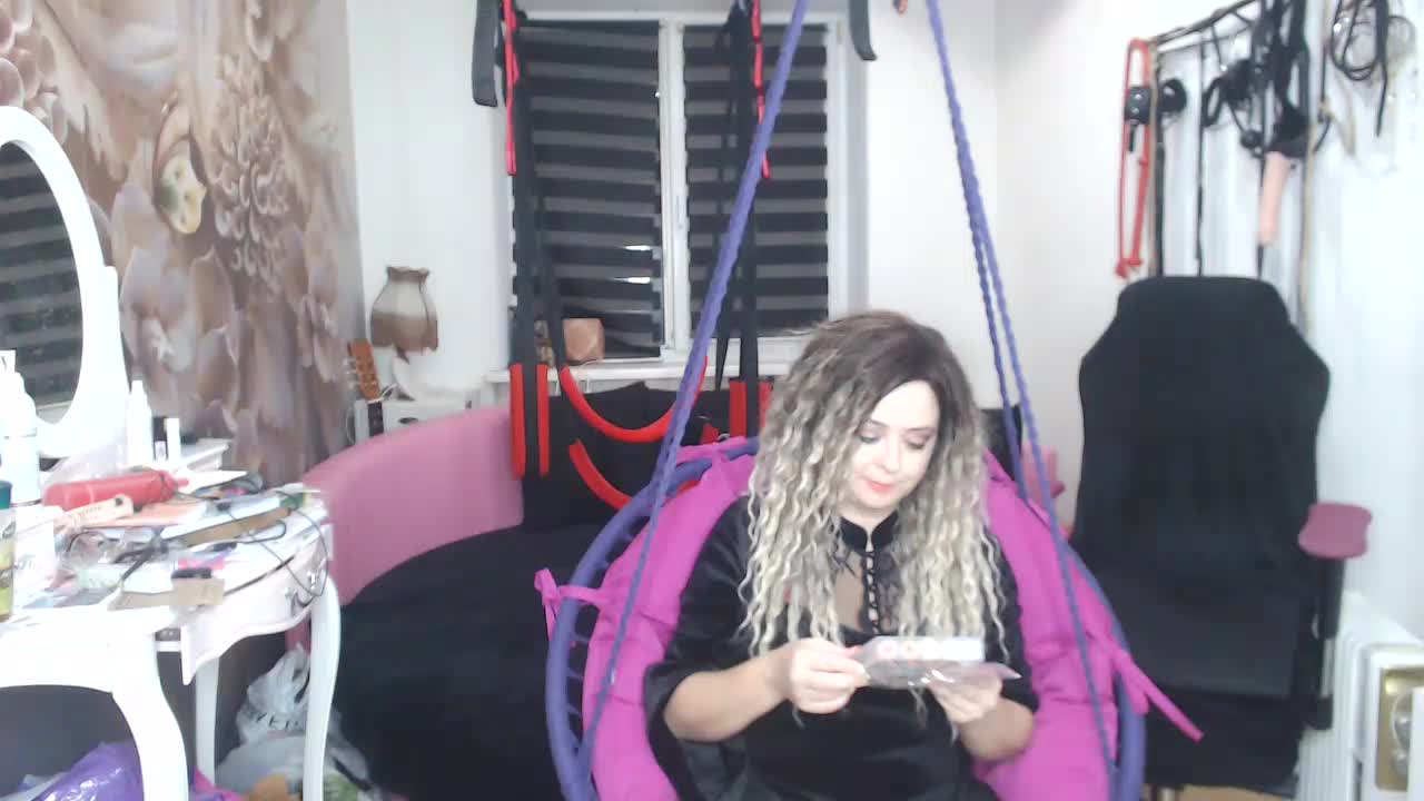 missGODDESS Live Sex December 13, 2025