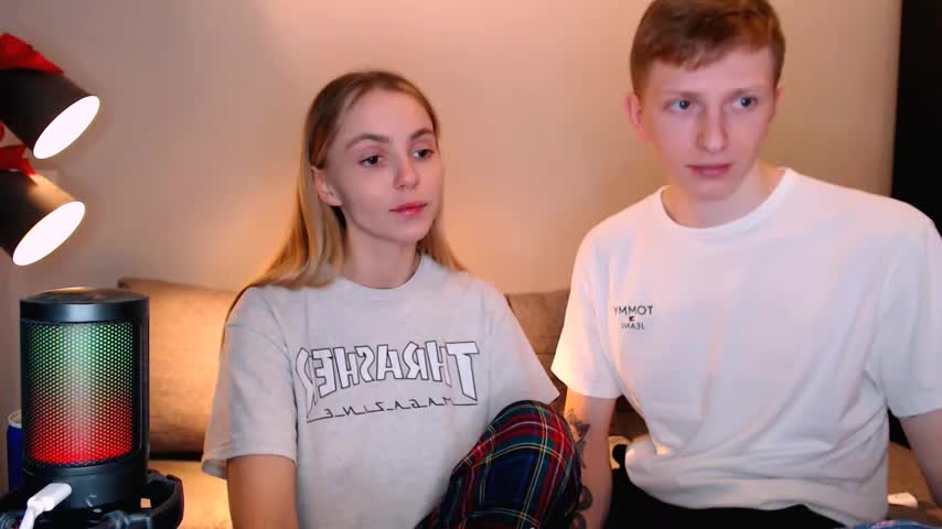 juliaanddima Live Sex December 13, 2025