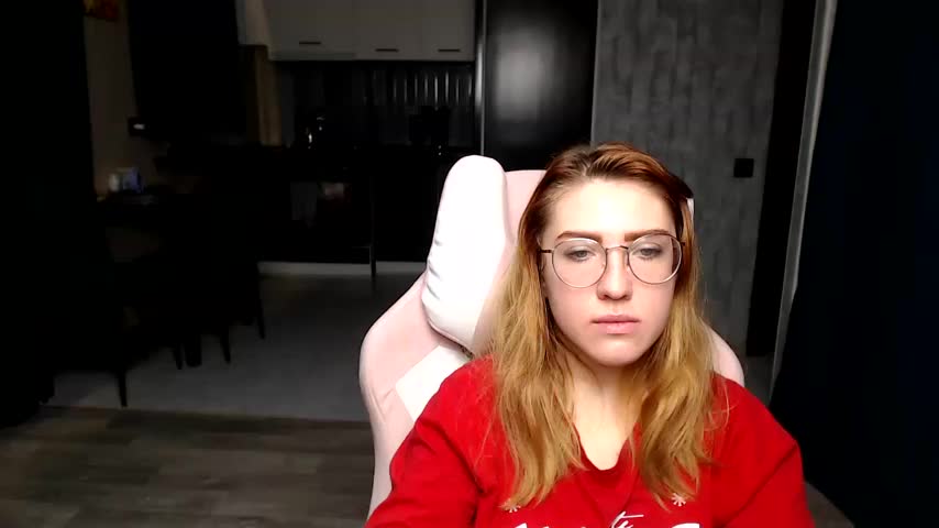 Reginasmilee Live Sex December 13, 2025
