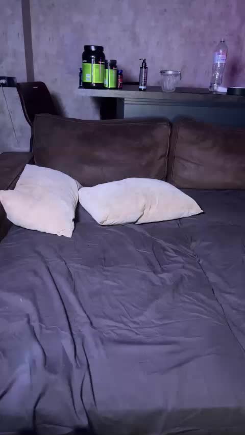 NickiMaldini Live Sex November 24, 2025