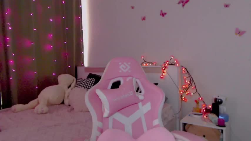 NaughtyMable Live Sex December 13, 2025