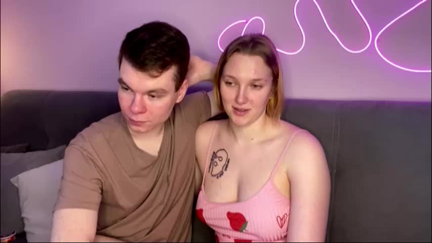 julielourens Live Sex December 15, 2025