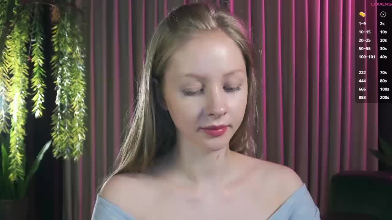 MiaVebes Live Sex December 13, 2025