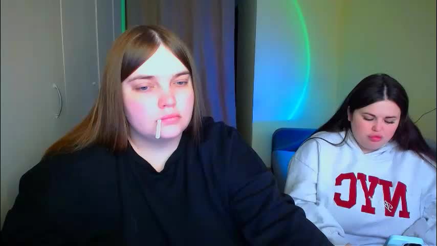 emma_dorn Live Sex December 13, 2025