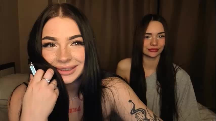 lisaanddenis Live Sex November 30, 2025