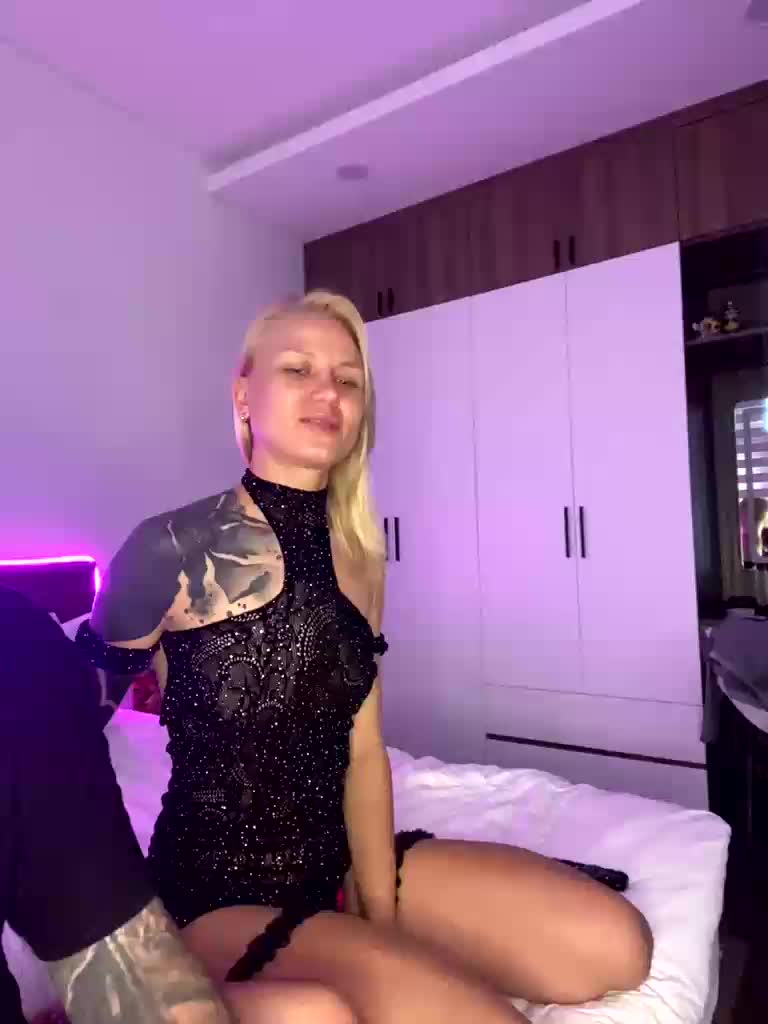 Twins666 Live Sex December 13, 2025