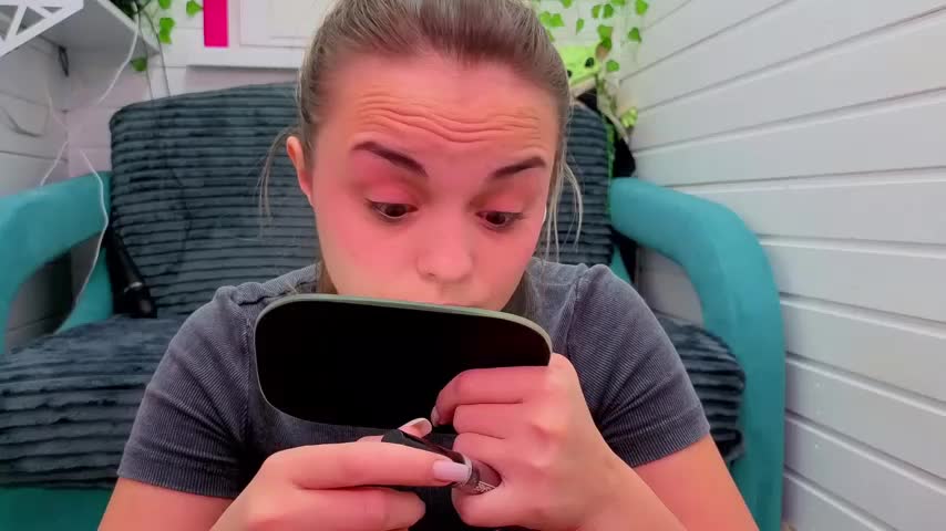 Misss_Vikk Live Sex December 13, 2025