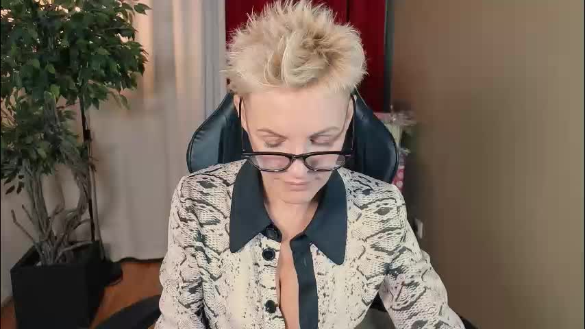 nymphvariety Live Sex December 13, 2025