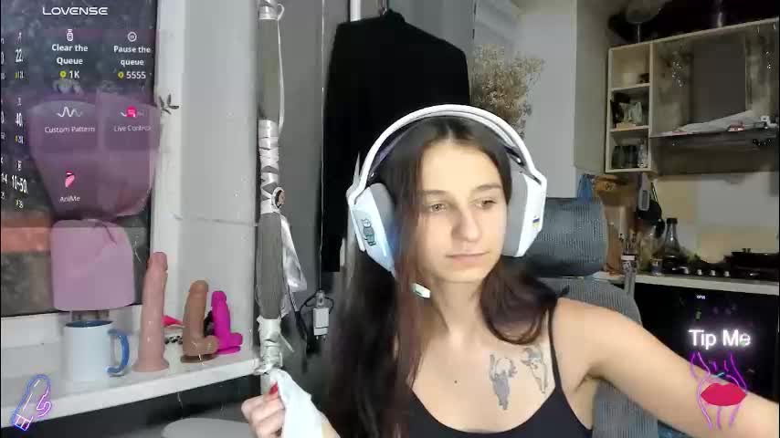 _nika_kik Live Sex December 14, 2025