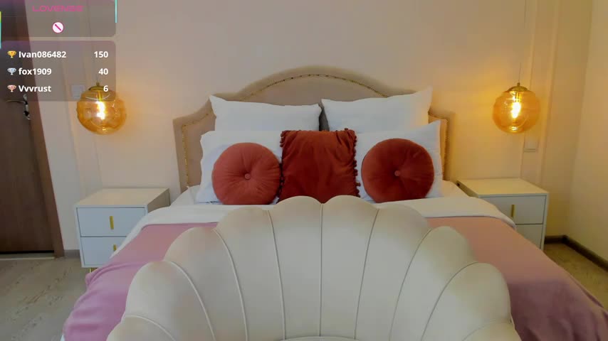 SaintLora Live Sex December 1, 2025