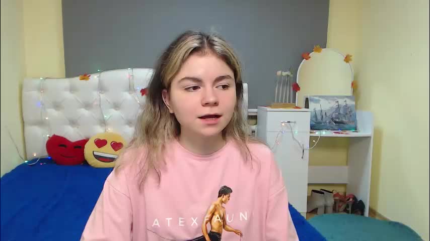 rrtinaredly Live Sex November 30, 2025