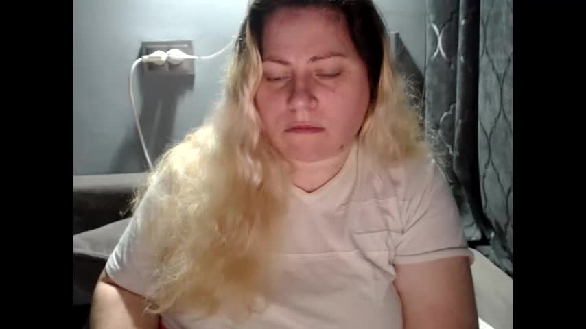 candycream74 Live Sex November 30, 2025