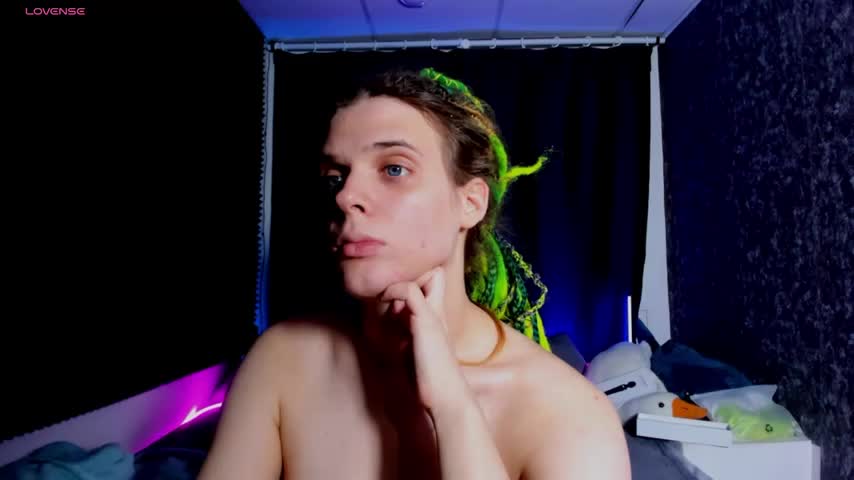 KIKI_Krash Live Sex December 13, 2025