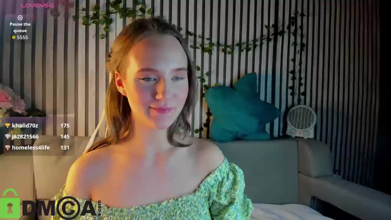 Casey-Sweeet Live Sex December 14, 2025