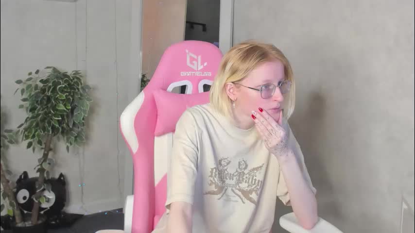 elizabeth_harpper Live Sex December 13, 2025