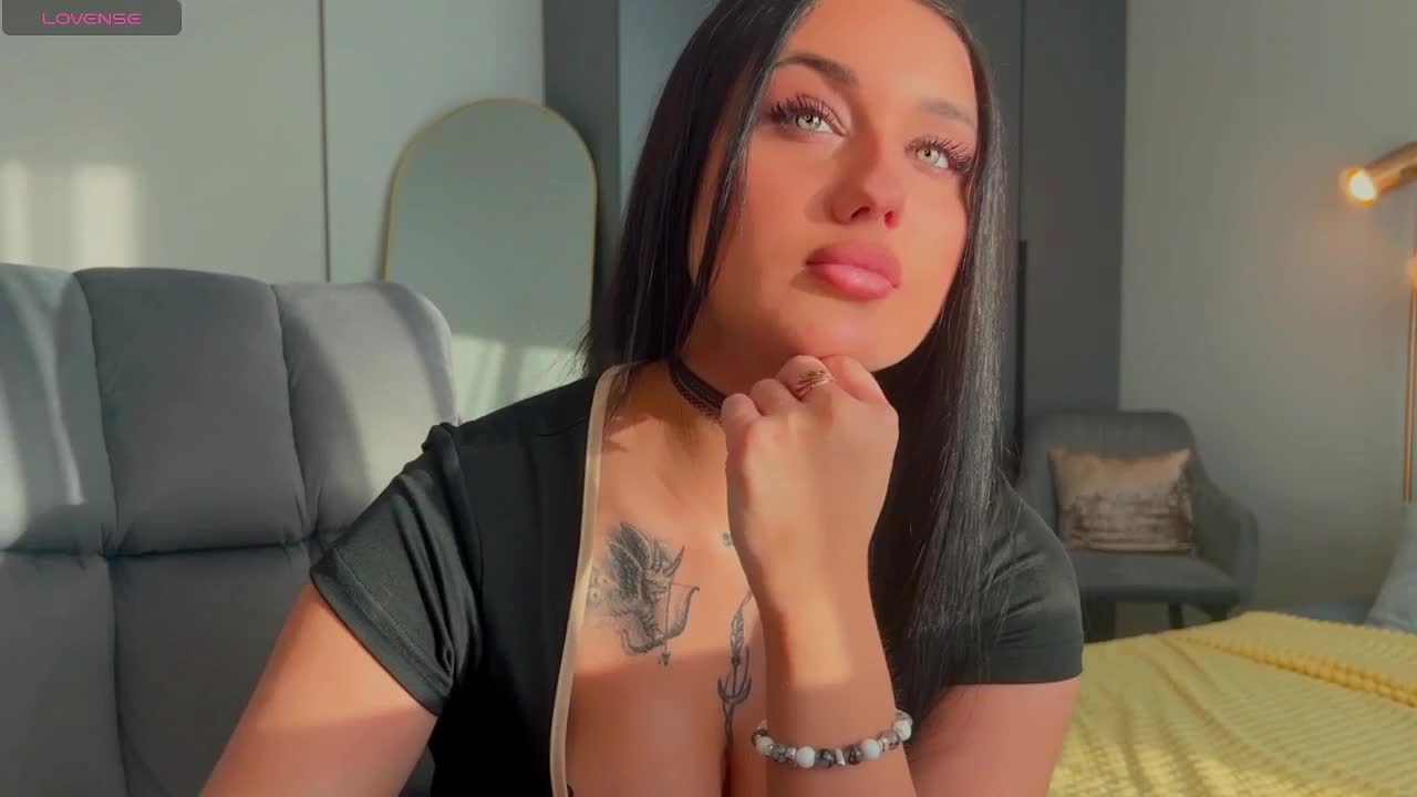 fatalefemme Live Sex December 14, 2025