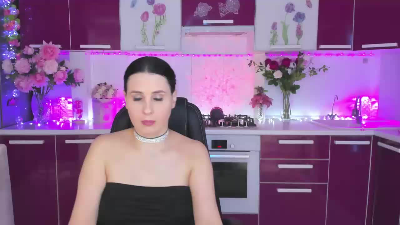 Olivija2020 Live Sex December 14, 2025