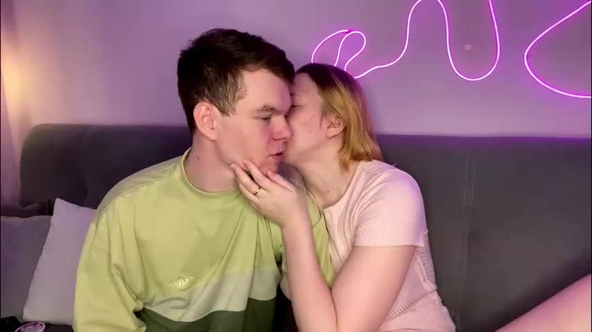 julielourens Live Sex December 15, 2025