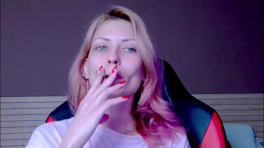 karoline121 Live Sex December 14, 2025