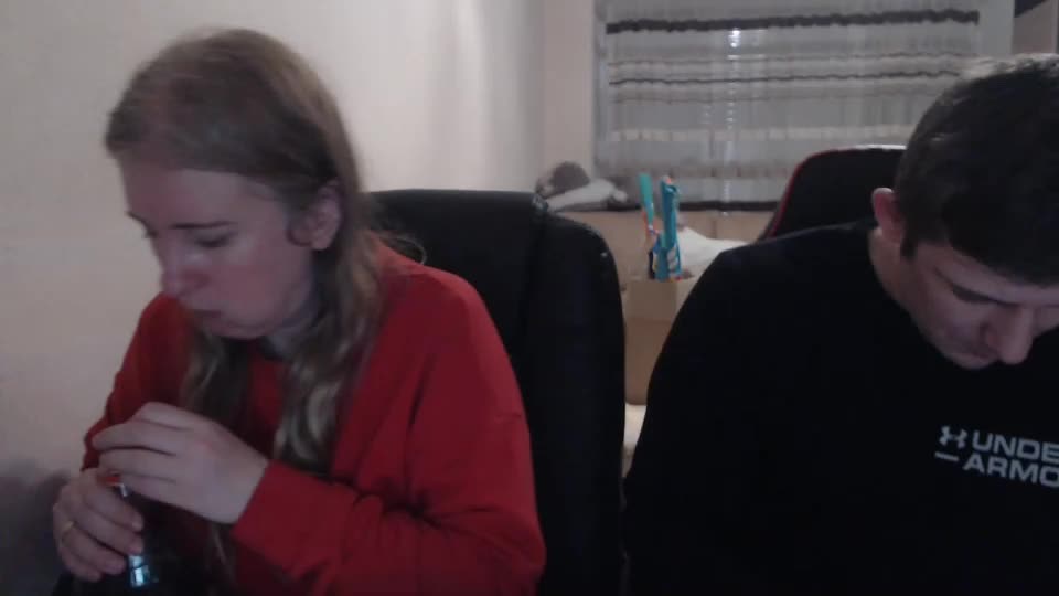 jenisandpeter Live Sex December 13, 2025