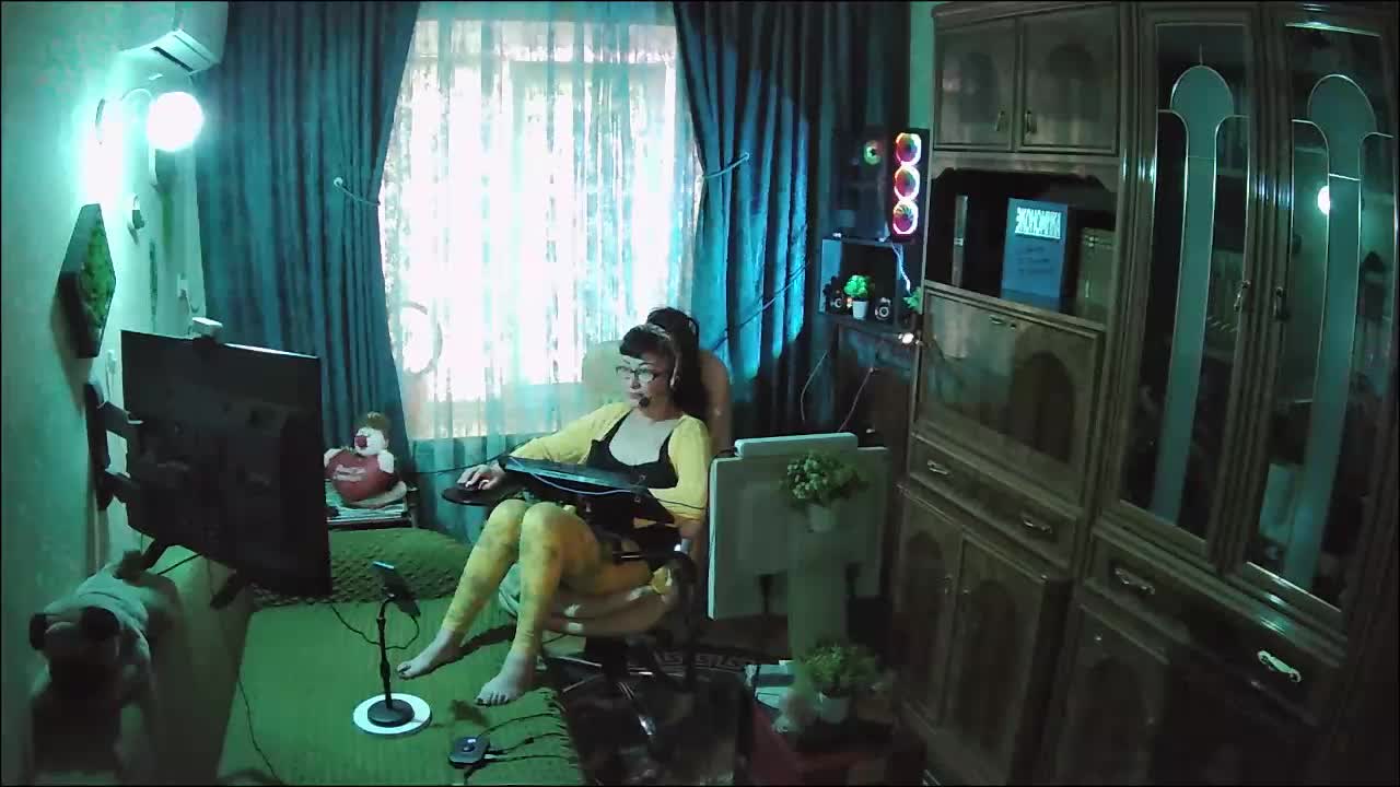 Infodar Live Sex December 13, 2025