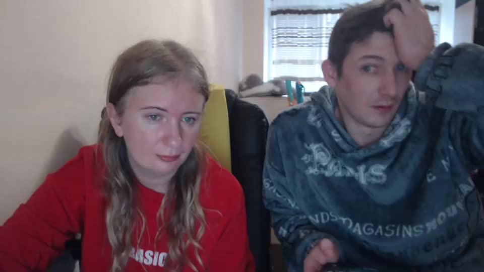 jenisandpeter Live Sex December 13, 2025