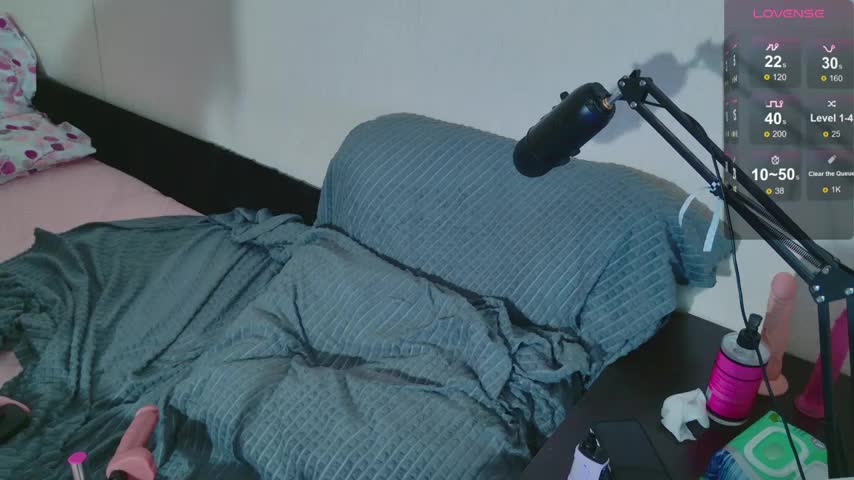 Electro_doll Live Sex December 13, 2025