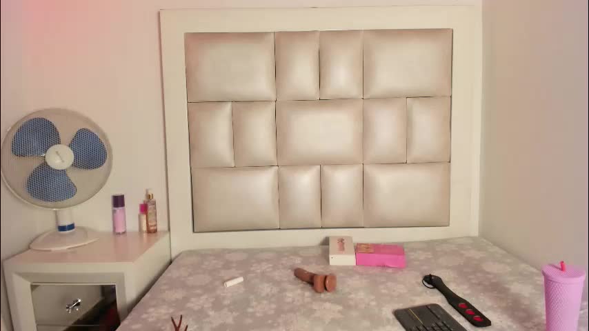 laura__js_ Live Sex December 14, 2025