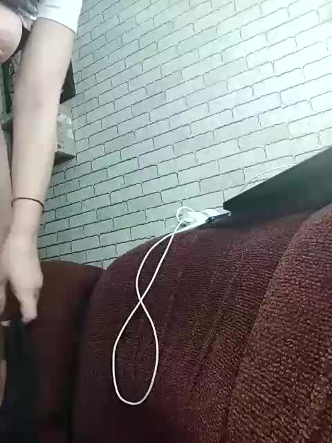 Lina-a-13 Live Sex December 1, 2025