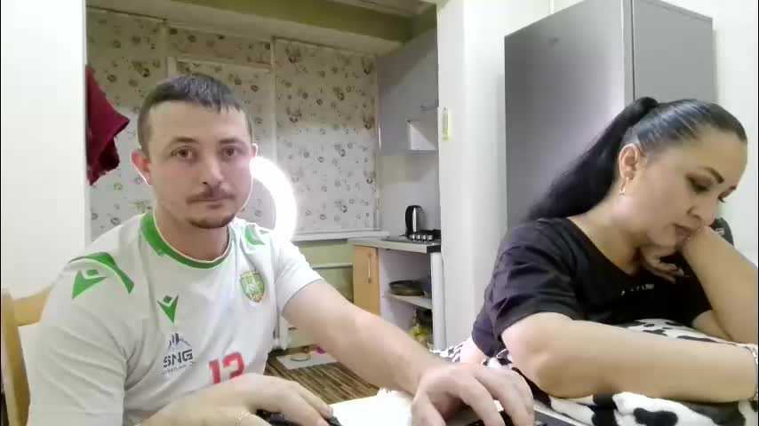 best_ass2000 Live Sex December 15, 2025