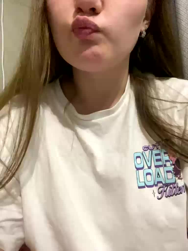 Snezhana-5402 Live Sex December 14, 2025